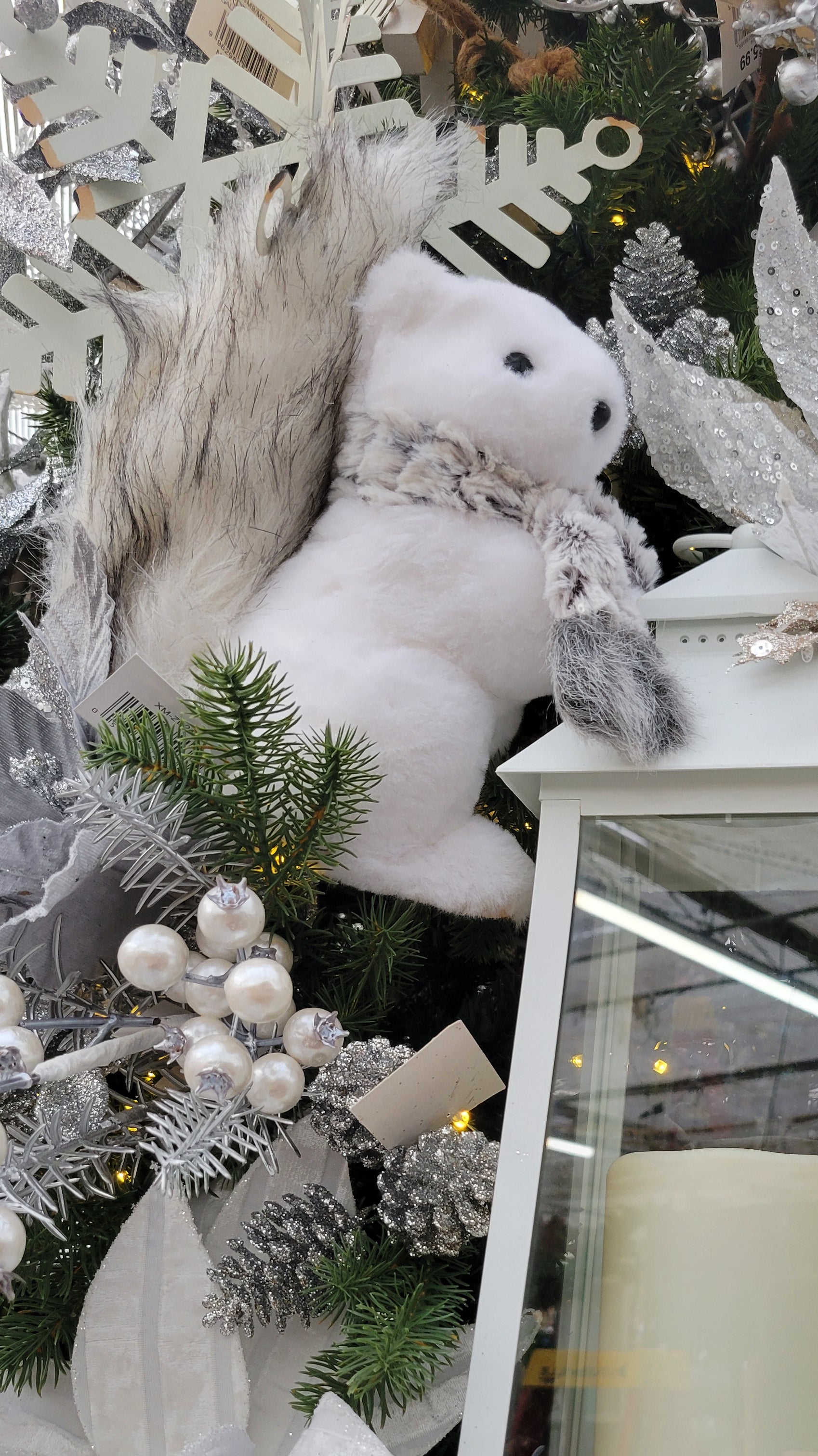 How to Transform Your Home into a Holiday Wonderland: Top Christmas Decorating Ideas for 2024