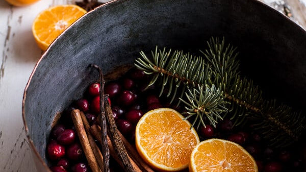 Make Your House Smell Like Christmas