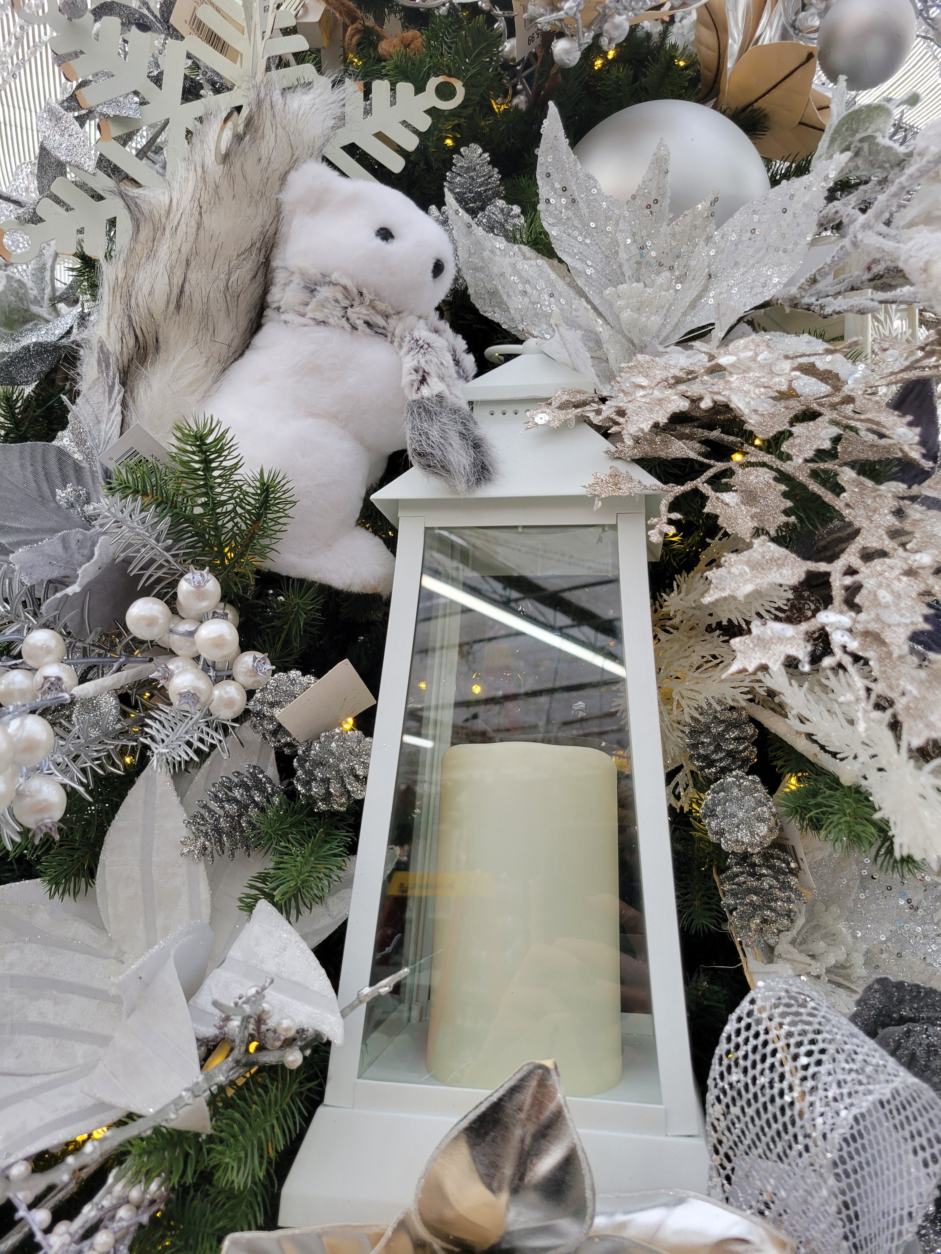 How to Transform Your Home into a Holiday Wonderland: Top Christmas Decorating Ideas for 2024