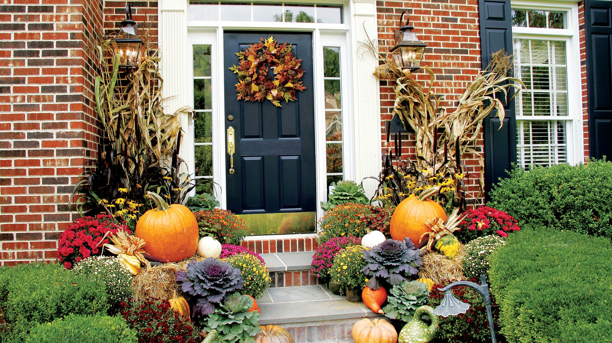 Fall Front Door Decorating