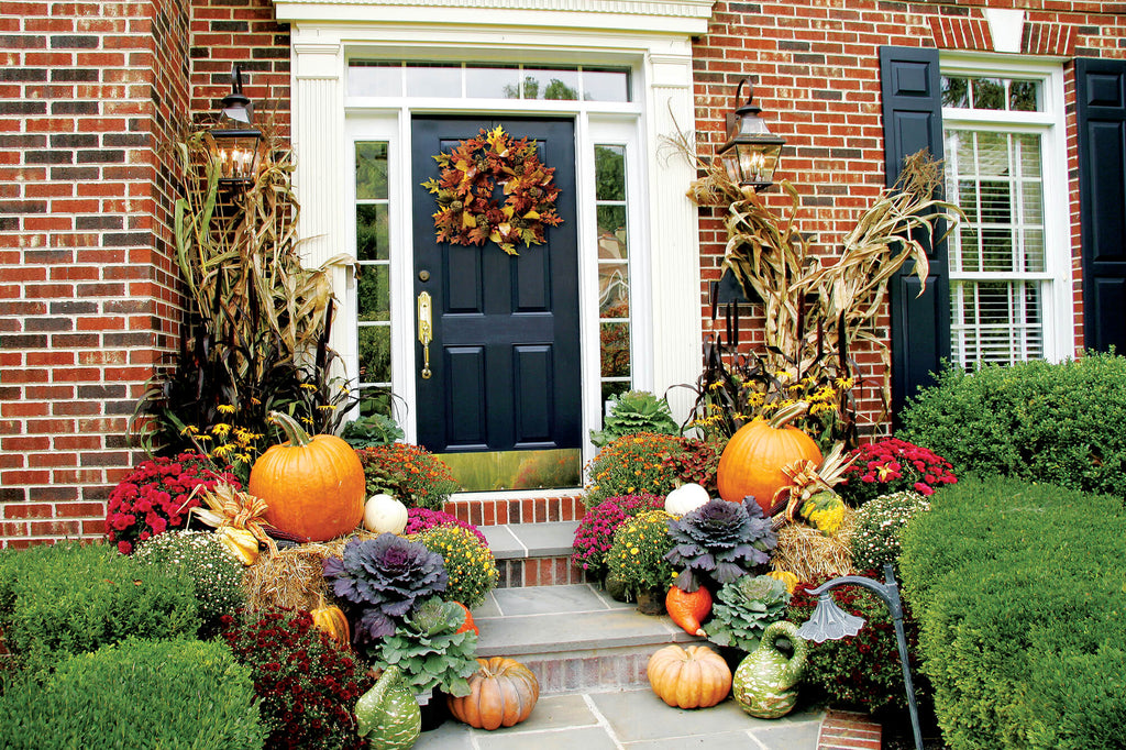 Fall Front Door Decorating
