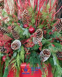 How To Decorate Your Porch with a DIY Christmas Urn Insert?